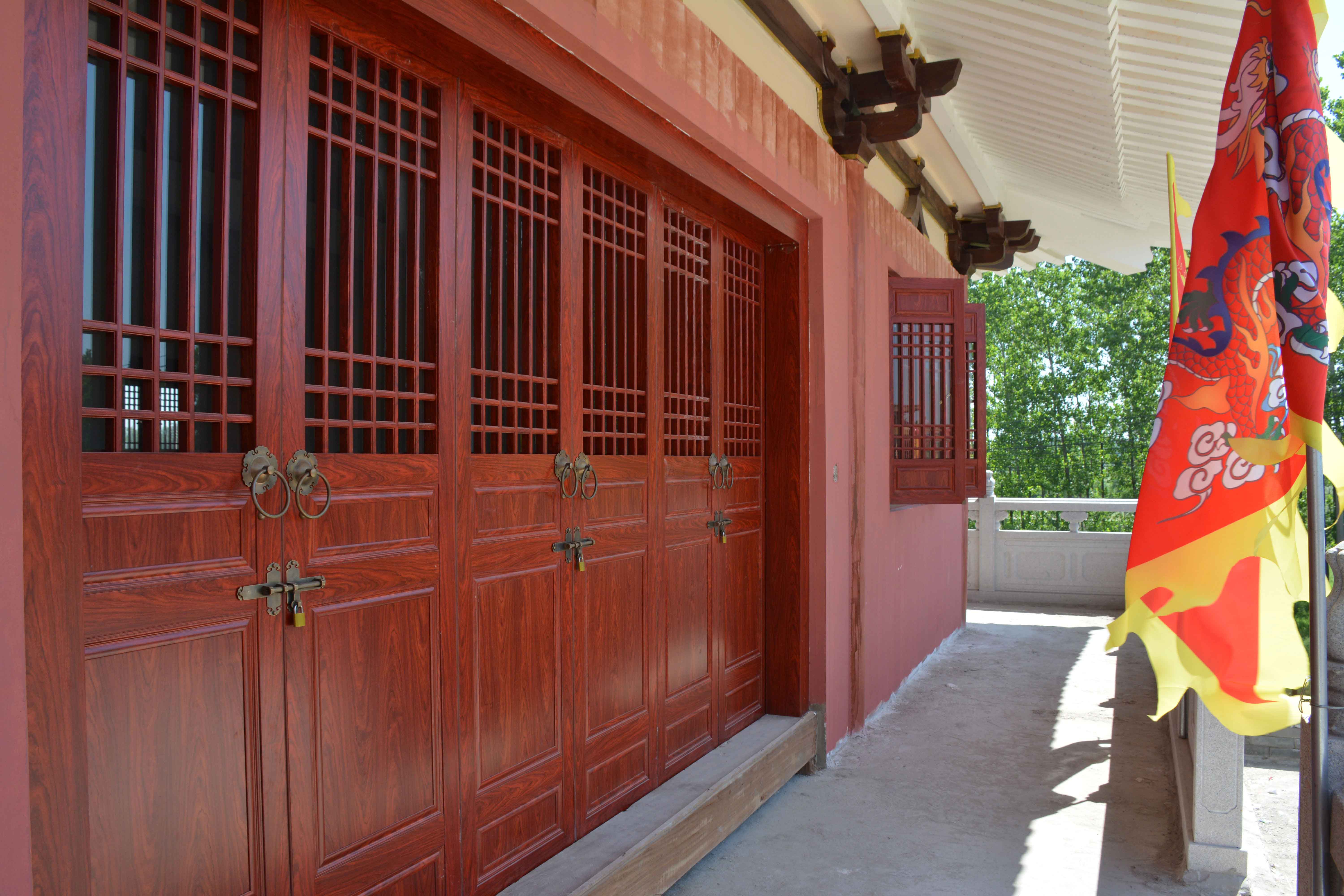 老賴不賴9150系列古典門窗，助力世界吹起中國風