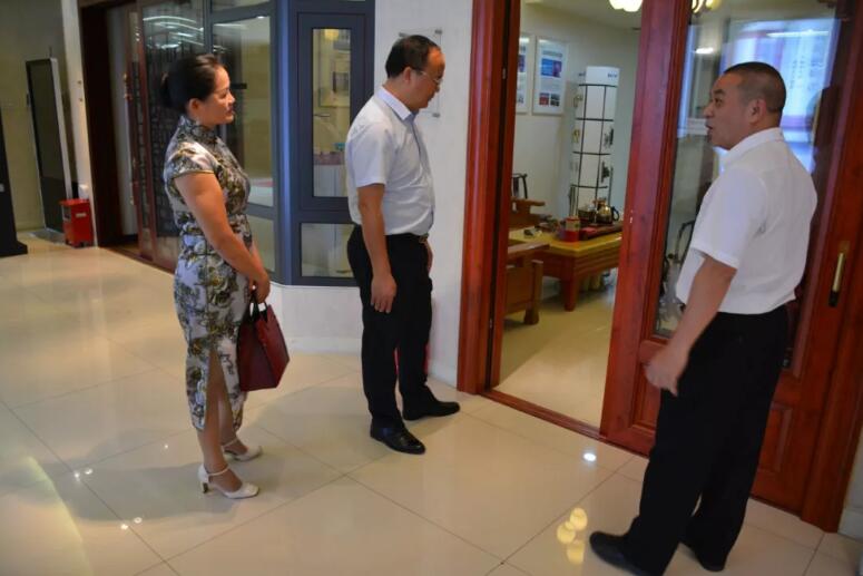 1539163377856762.jpg 3.jpg