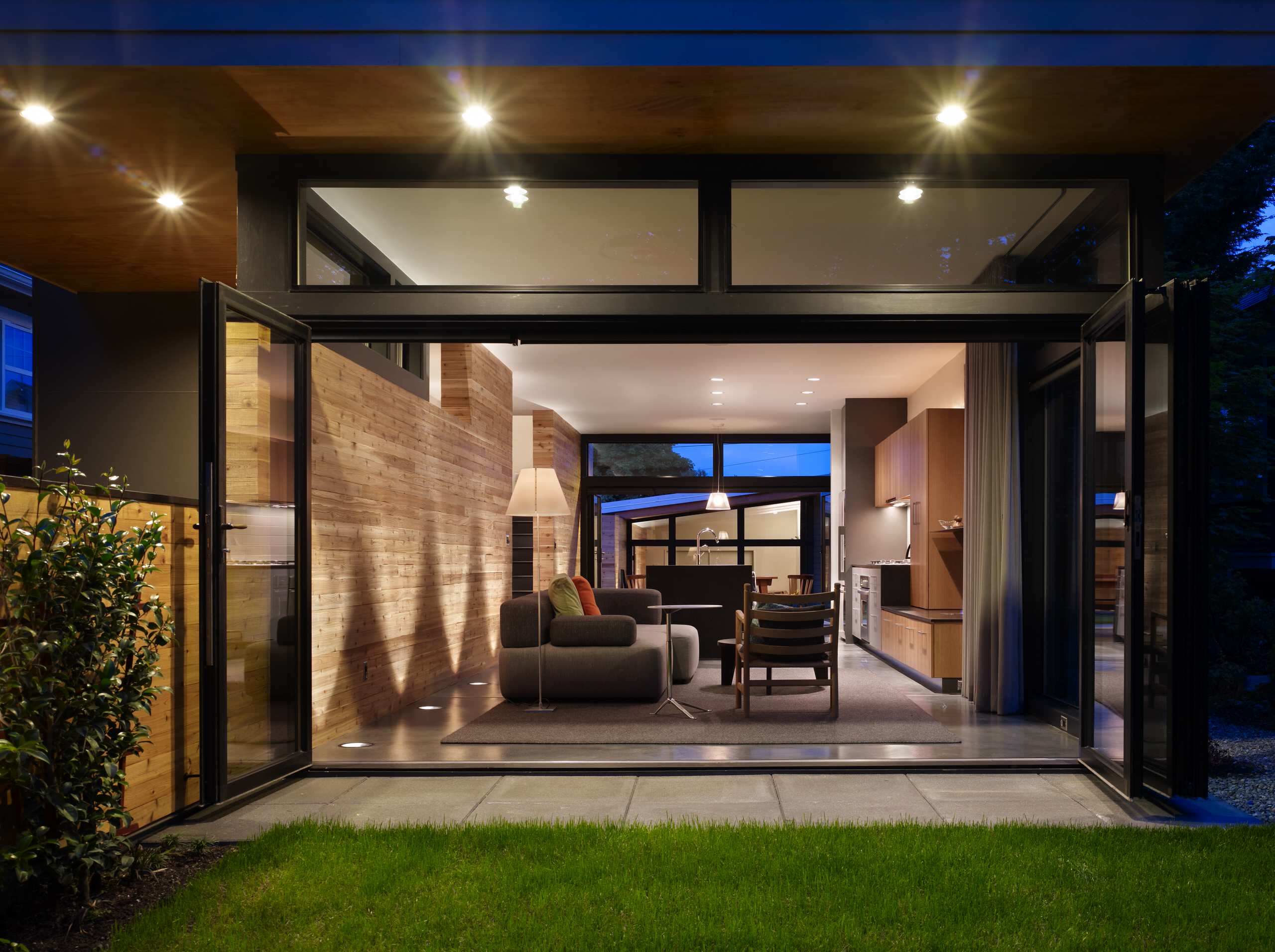 鋁合金門窗加盟店如何做好廣告宣傳？