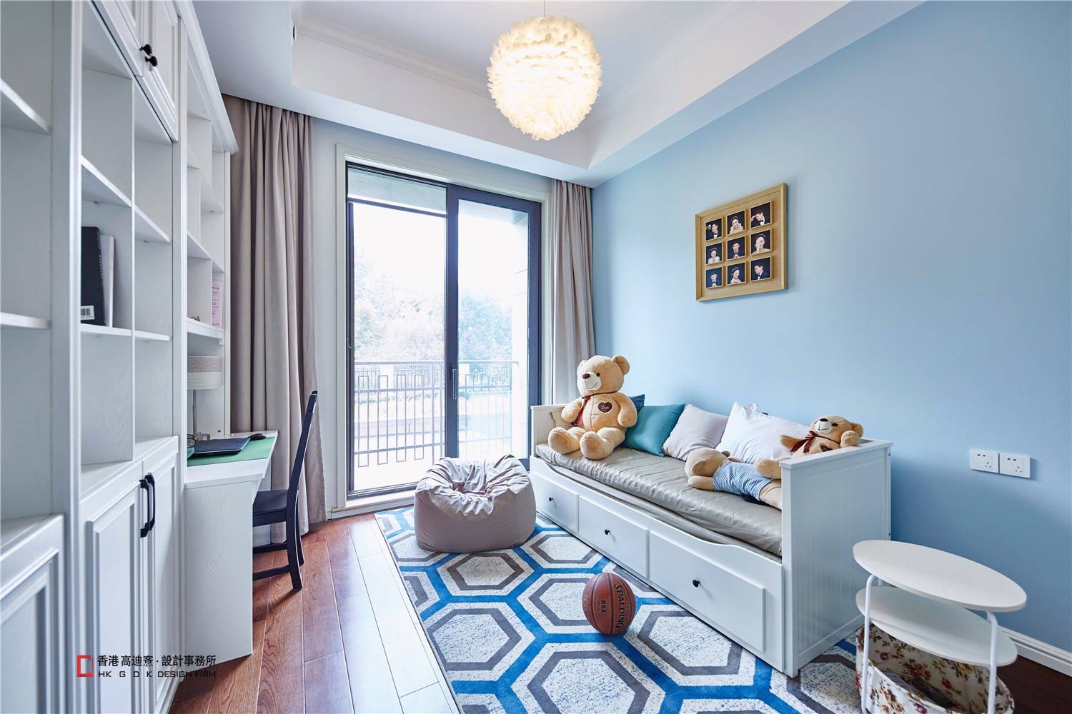 門窗一線品牌加盟商,如何在激烈的競爭中站穩腳跟?