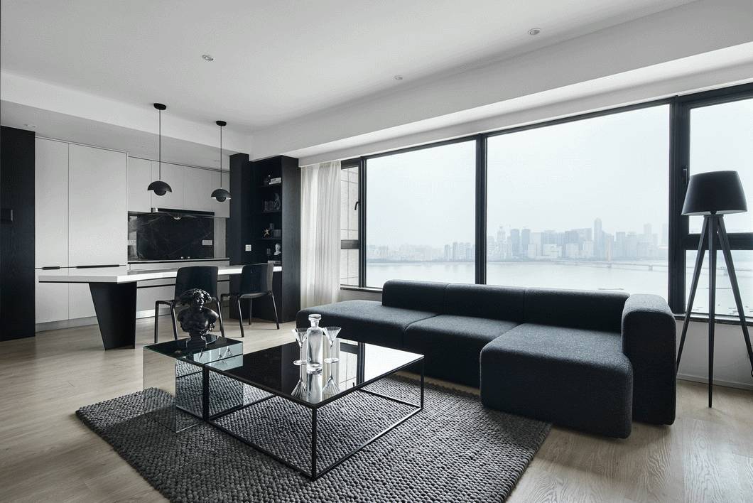 鋁合金門窗一線品牌如何快速獲得小區(qū)市場(chǎng)？