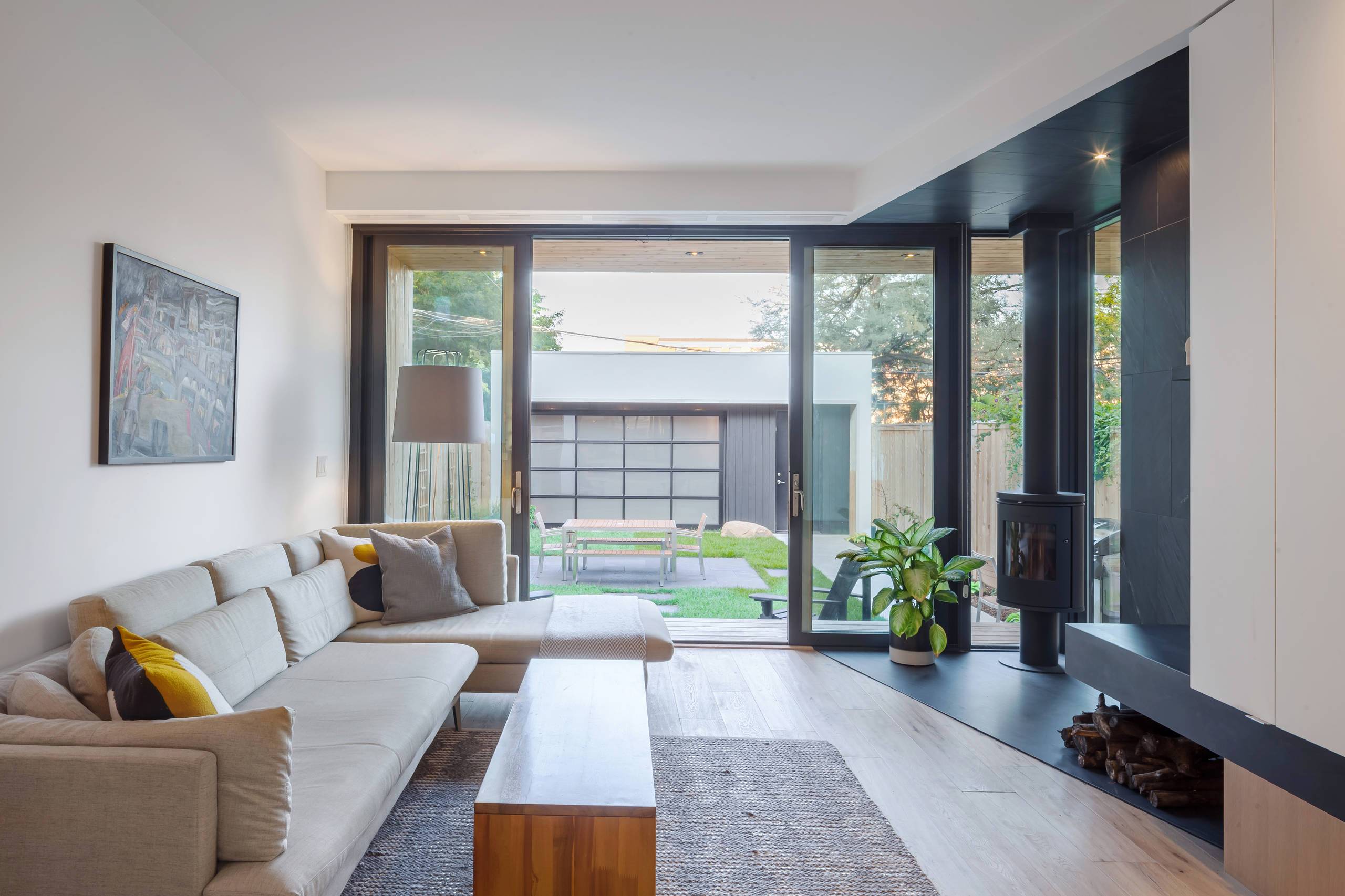 探索消費需求，門窗品牌致力打造精細化銷售