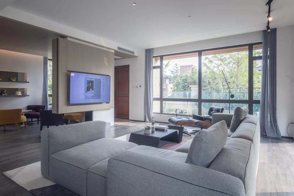 市場競爭激烈，門窗加盟代理門店以“大”突圍